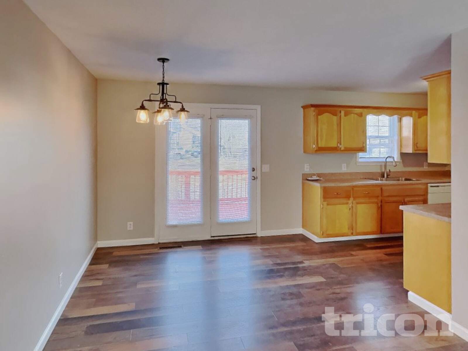 Building Photo - 1150 E 17th Ave