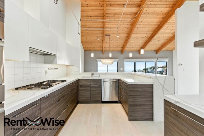 Building Photo - 14 Marlin Cove