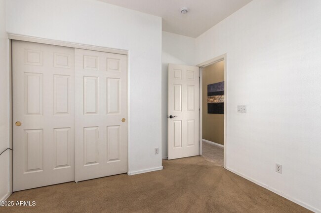 Building Photo - 6425 S Kimberlee Way