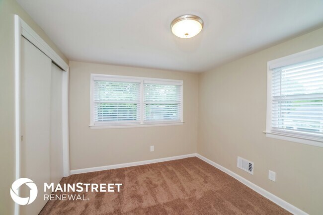 Building Photo - 3422 Peleske Dr