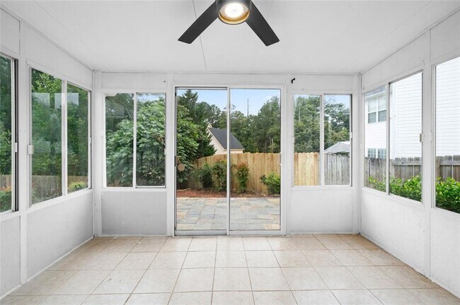 Building Photo - 702 Ashley Glen Ln