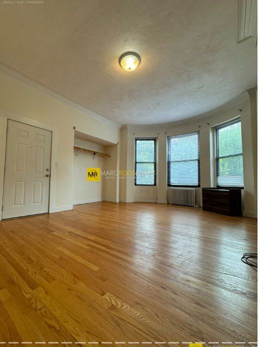 Building Photo - 591 Beacon St