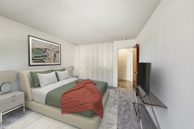 Building Photo - BEAUTIFUL NEW REHAB WITH FREE HEAT AND STAINLESS STEEL APPLIANCES.....MUST SEE!!!!