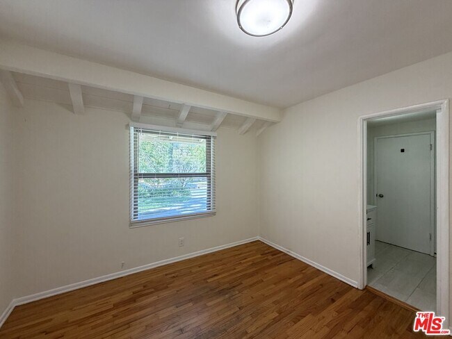 Building Photo - 4850 Excelente Dr
