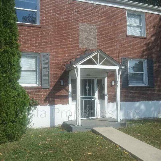 Primary Photo - 301 N 41st St