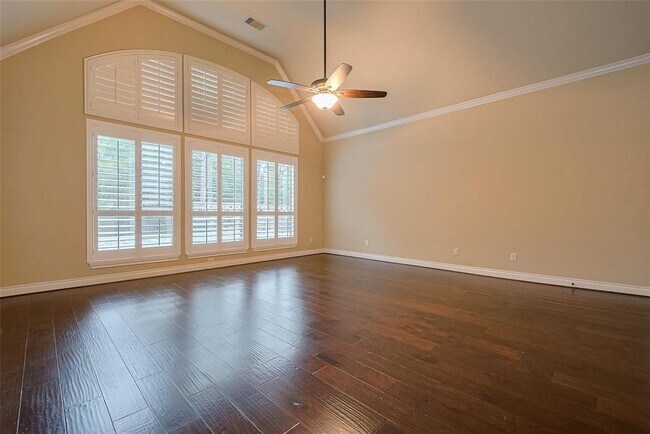 Building Photo - 25307 Oakton Springs Dr