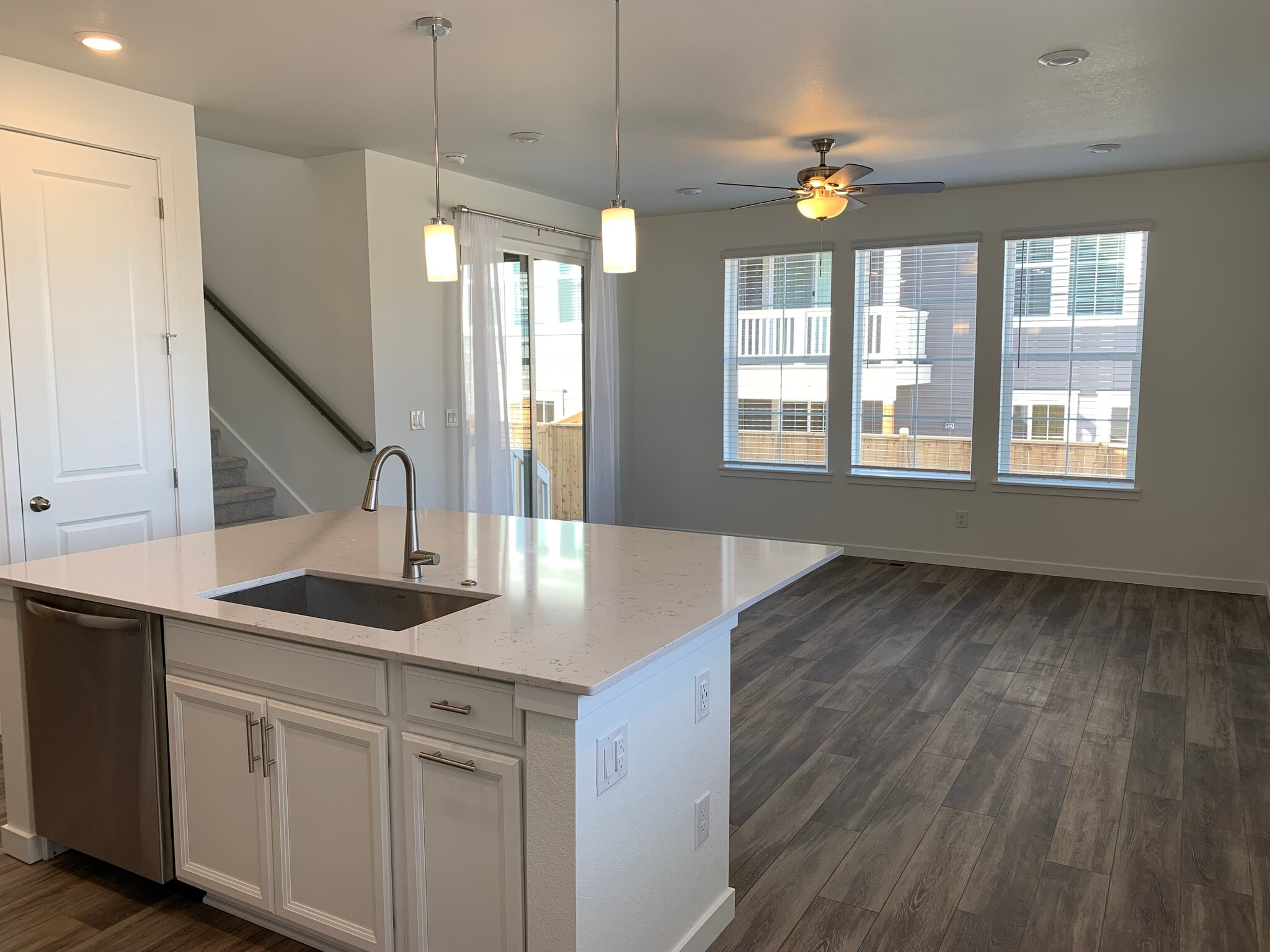 Building Photo - 8993 Redfield Ln