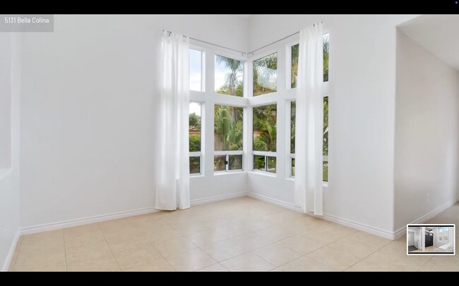 Building Photo - Incredible Rancho Del Oro Home!