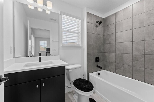 Building Photo - 4853 Cragmere Lp