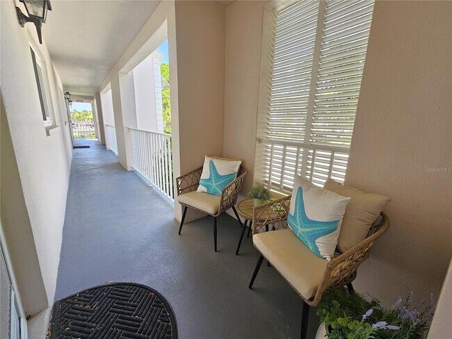 Building Photo - 437 Cerromar Ln