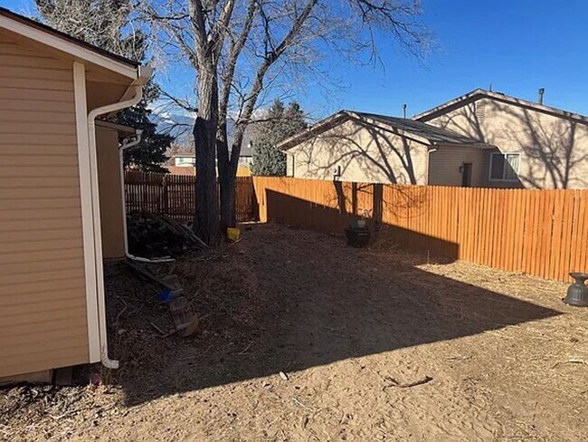 Building Photo - 4506 Lancaster Dr