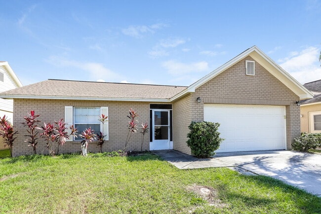 Building Photo - 208 Lookout Dr