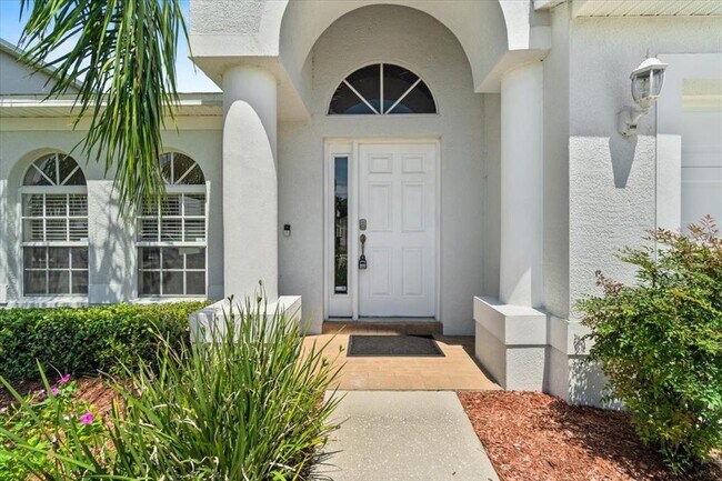 Building Photo - 3961 Hampton Hills Dr