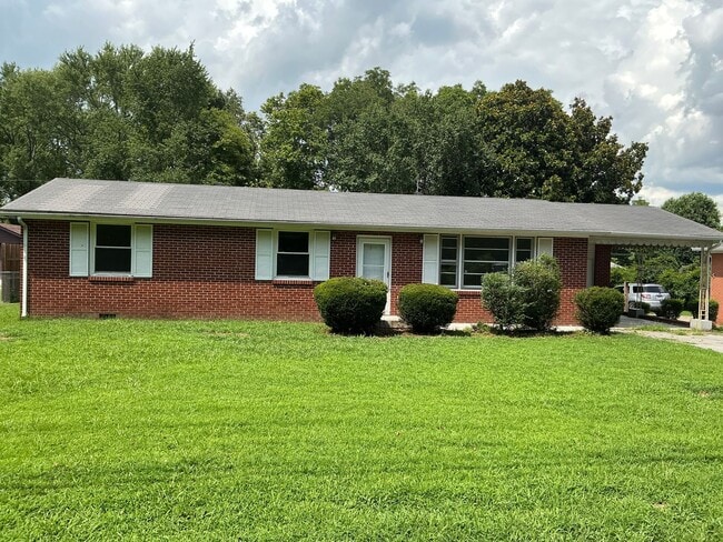 Primary Photo - 205 Old Trenton Rd