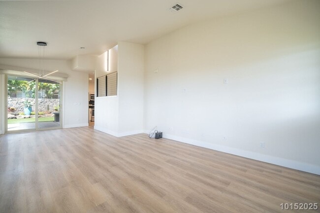 Building Photo - Available now!  Beautifully upgraded 4-bdr...