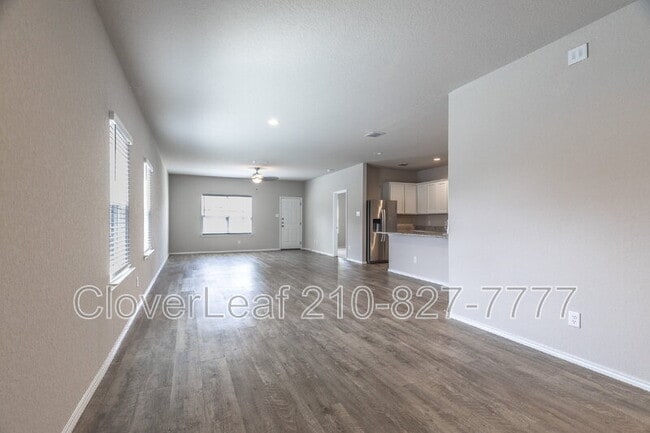 Building Photo - 13040 Heathers Sun