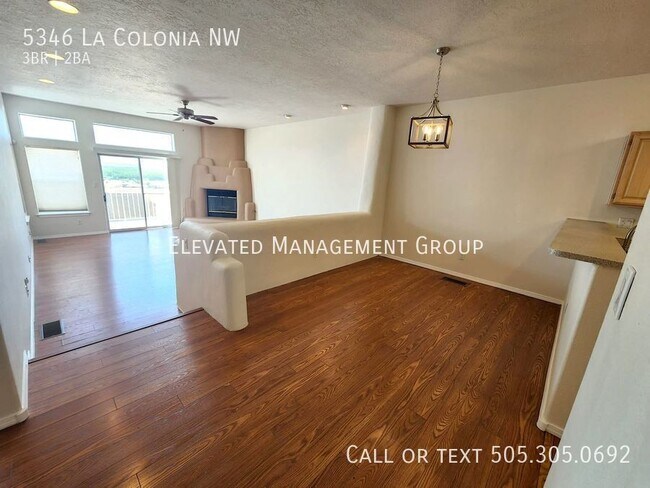 Building Photo - 5346 La Colonia Dr NW