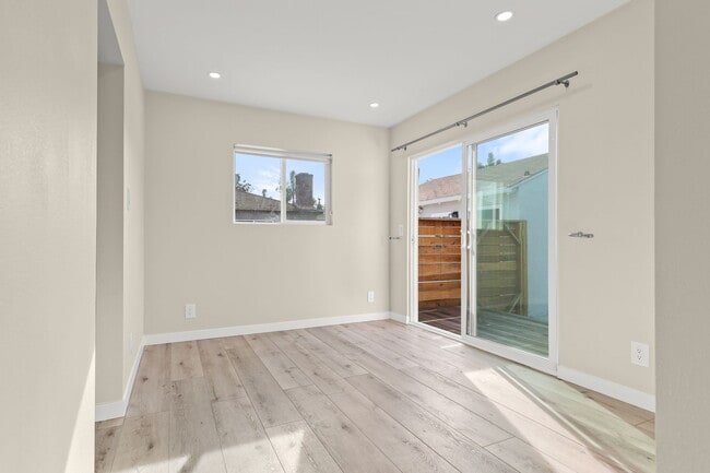 Building Photo - 6535 Ben Ave