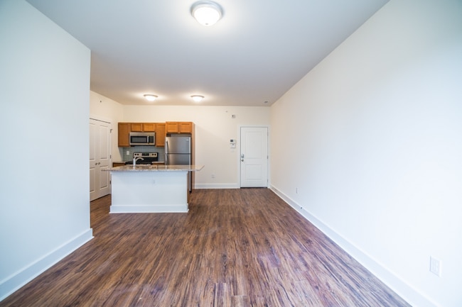 Building Photo - 411 N 34th St