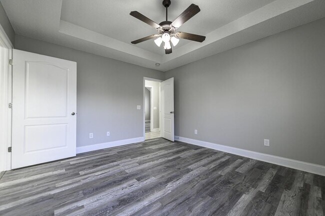 Building Photo - 307 Nile Ln