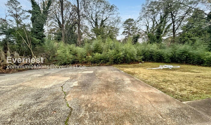 Building Photo - 2033 Nettie Ct