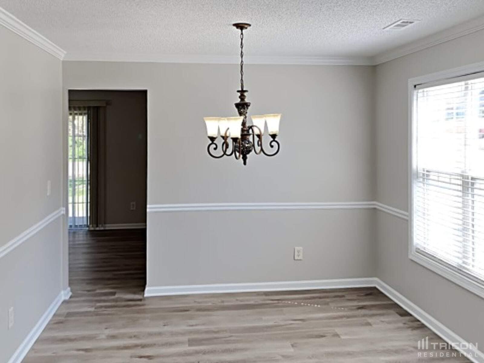 Building Photo - 156 Hillcrest Ct