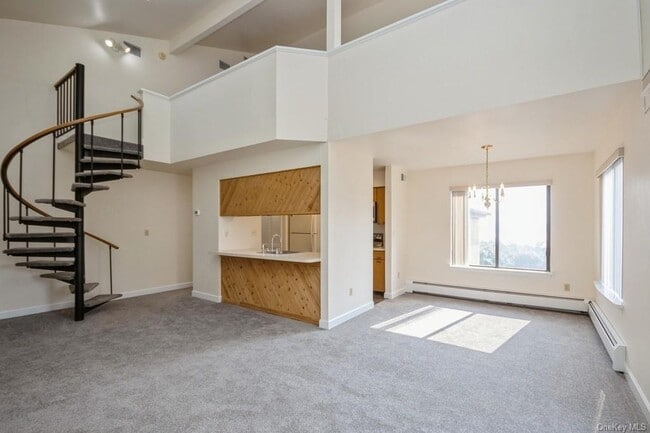 Building Photo - 36 Hudson View Hill