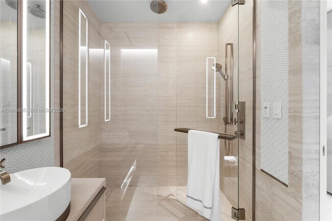 Building Photo - 8955 Collins Ave