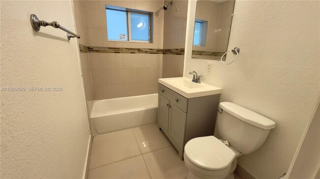 Building Photo - 1125 NW 16th Ct