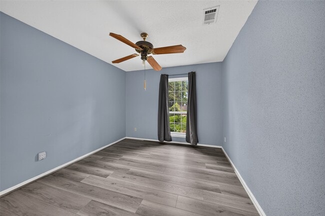 Building Photo - 5714 Arbor Vitae Dr