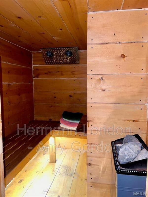 Building Photo - 4738 Olive St