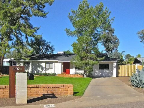 Building Photo - 18028 N Villa Rita Dr