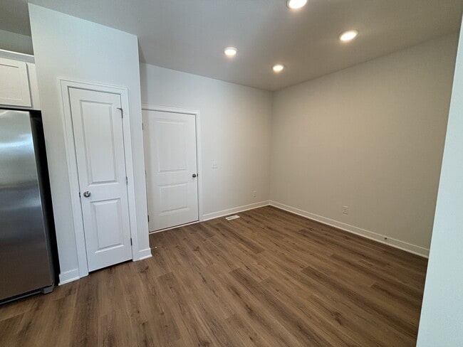 Building Photo - 11407 N 161st Ct