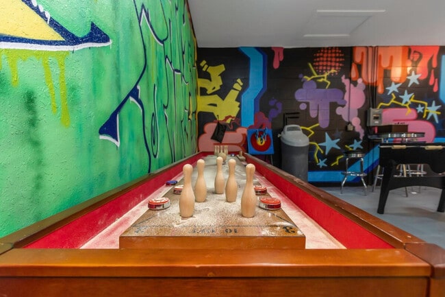 Building Photo - 10755 Clara Ln