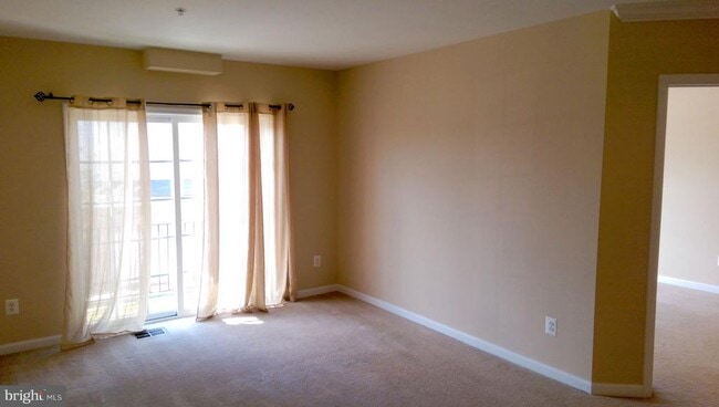 Building Photo - 19263 Winmeade Dr