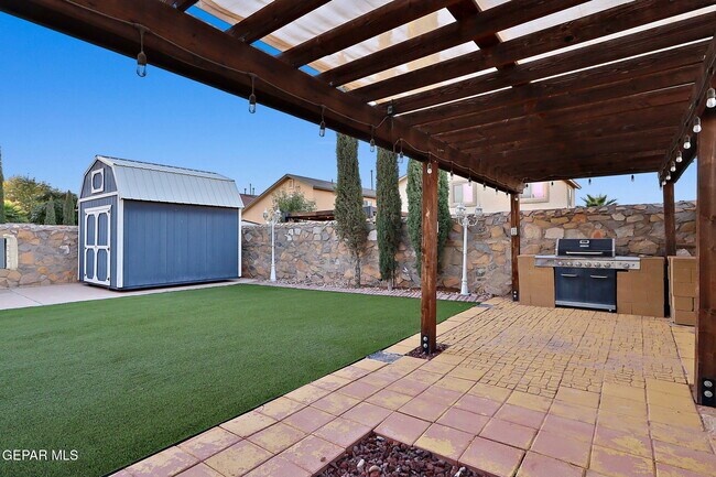 Building Photo - 14325 Pacific Point Dr