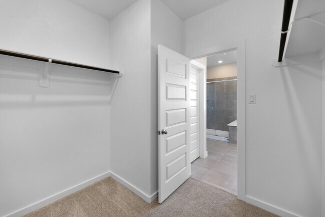 Building Photo - 1514 Blue Acer Dr