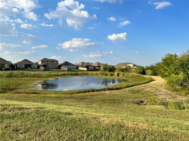 Building Photo - 20000 Price Daniel Dr
