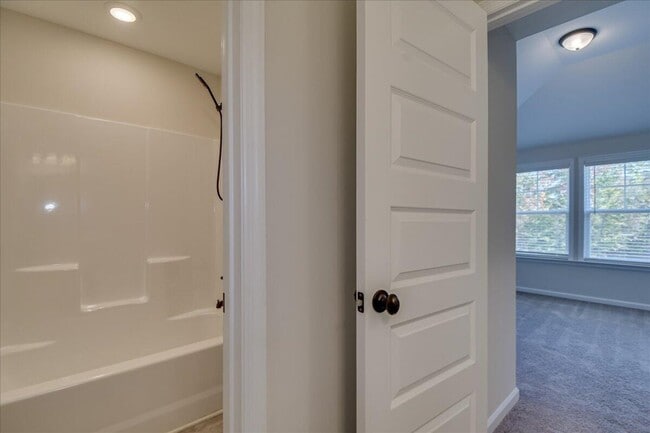 Building Photo - 5123 Huntley Trl