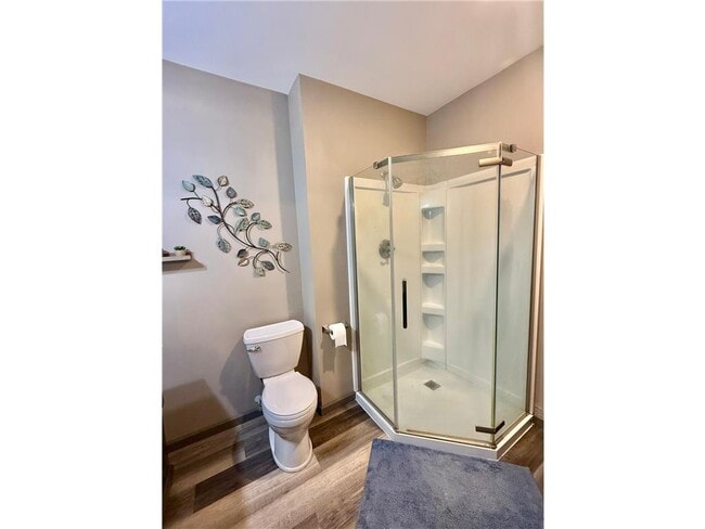 Building Photo - 1201 6th St SW