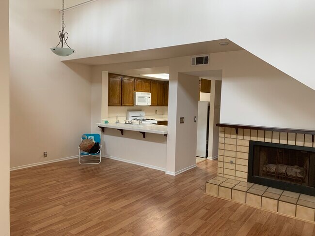 Kitchen opens to dining area - 1151 Via Montoya Via