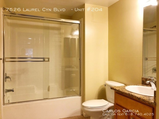 Building Photo - 7526 Laurel Canyon Blvd