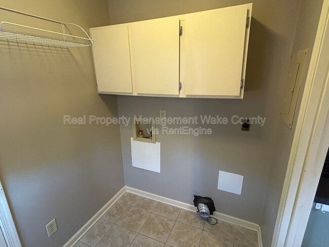 Building Photo - 2009 Quail Forest Dr