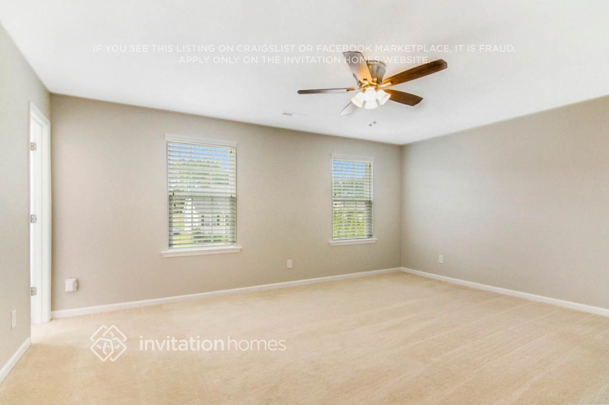 Building Photo - 181 Sequoia Dr