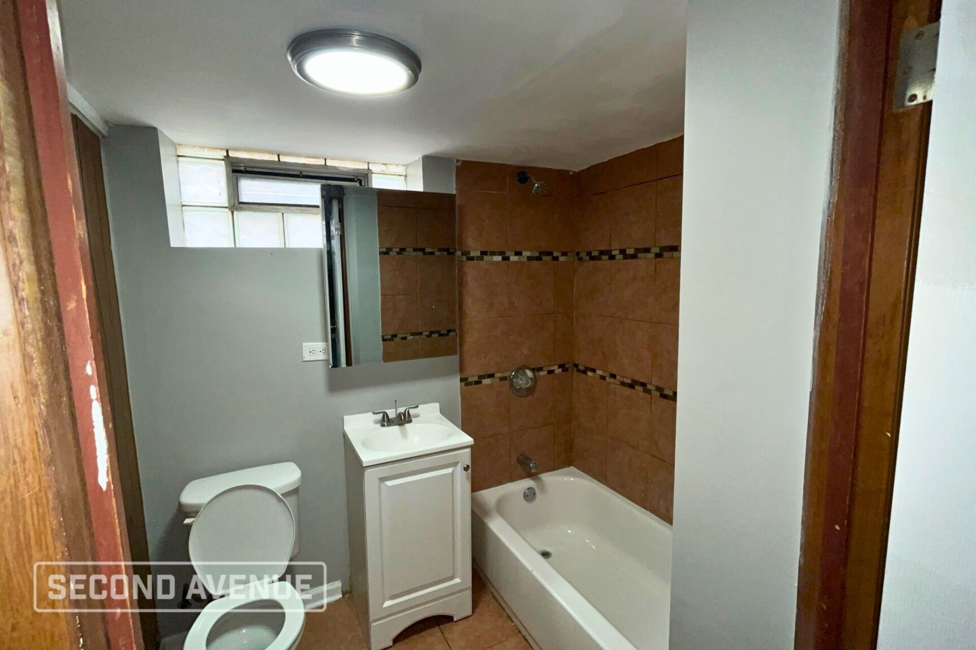 Building Photo - 10625 S Green St