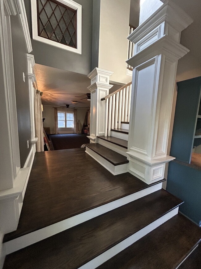 Building Photo - "Charming 4-Bedroom Retreat with Granite F...