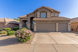 Building Photo - 3 bed, 2.5 bath Scottsdale home with POOL