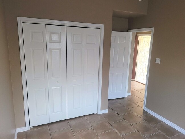 Building Photo - 3027-3029 LodgePole