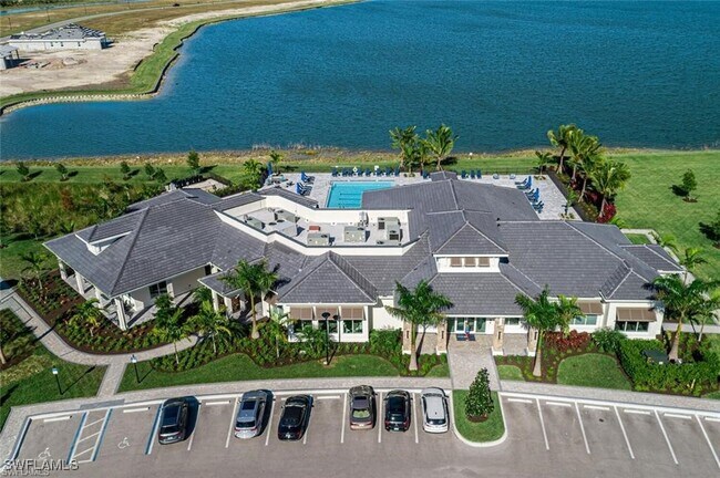 Building Photo - 14105 Blue Bay Cir