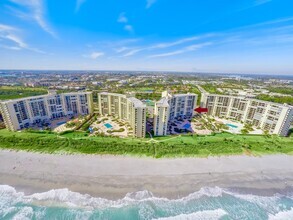 Building Photo - 300 Ocean Trail Way